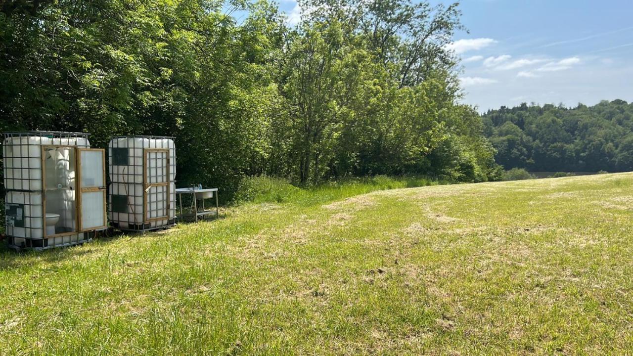 Quirky Vintage Horsebox Conversion With Stunning Views Of Ardingly Reservoir バルカム エクステリア 写真